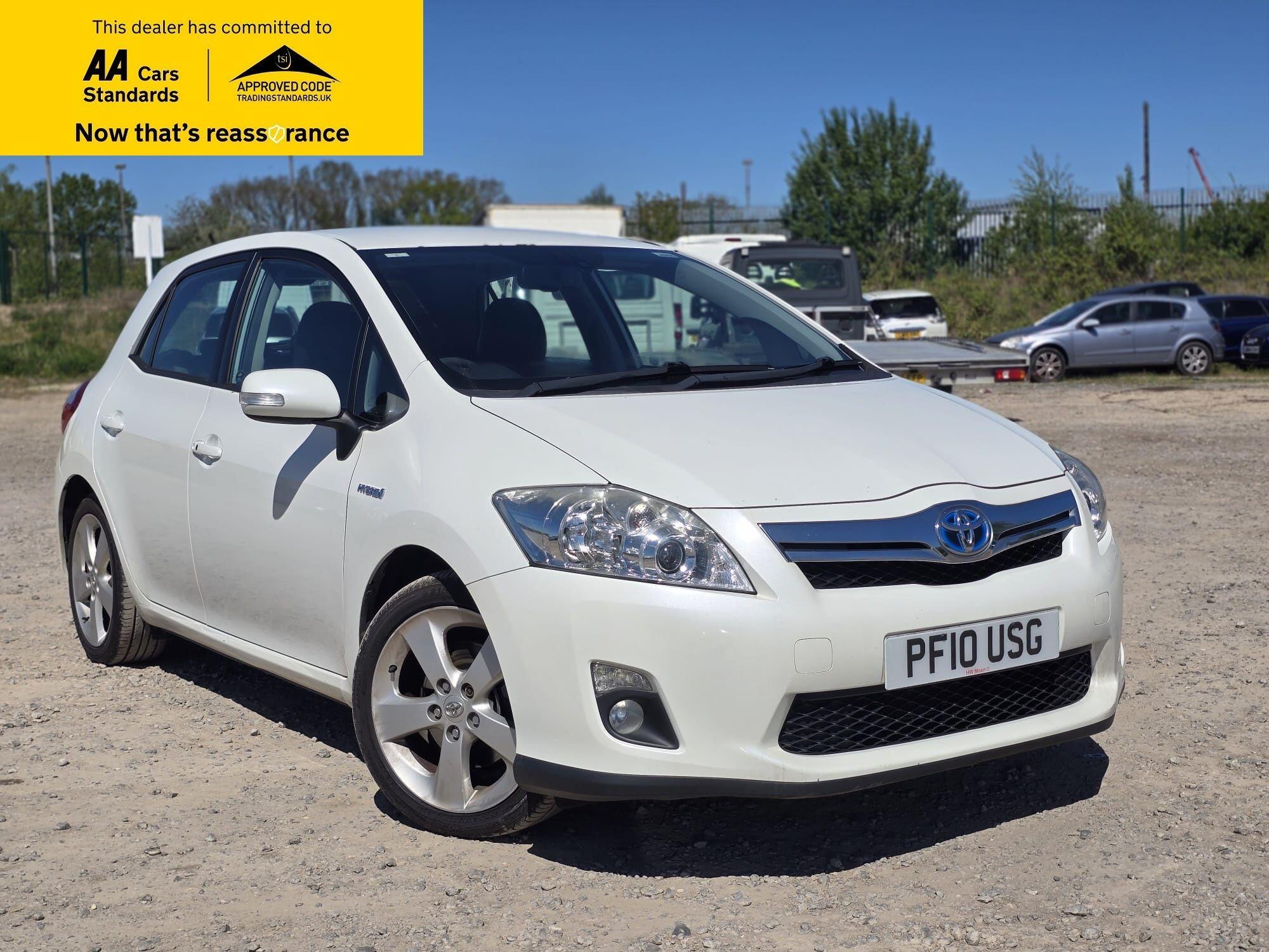 1.8 VVT-h T Spirit Hatchback 5dr Petrol Hybrid CVT Euro 5 (s/s) (136 ps)